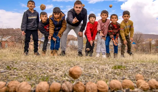 Öğretmenlerimize güvenelim, saygı duyalım