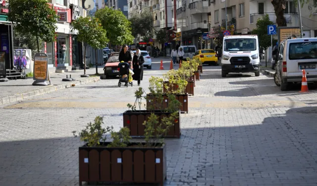 İzmir Bornova'da ulaşım ve trafik düzenlemelerine devam