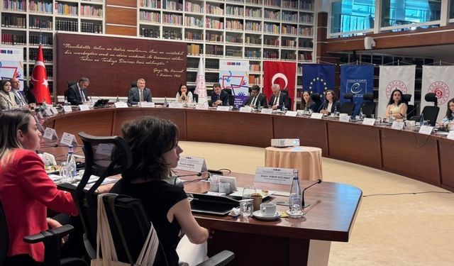 Türkiye'de Yabancı Dil Eğitiminde Kalitenin Yükseltilmesi