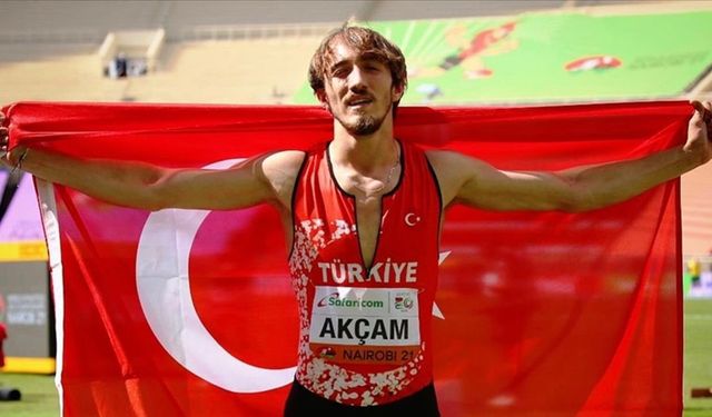 Berke Akçam'dan altın madalya!