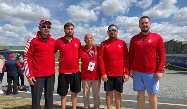 359 puanla bronz madalyanın sahibi oldular