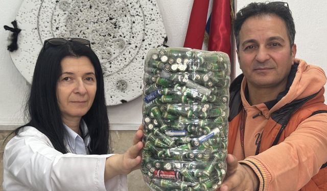 Öğretmen Çift, Yaptıkları Uygulamayla Öğrencilere Çevre Bilinci Aşılıyor