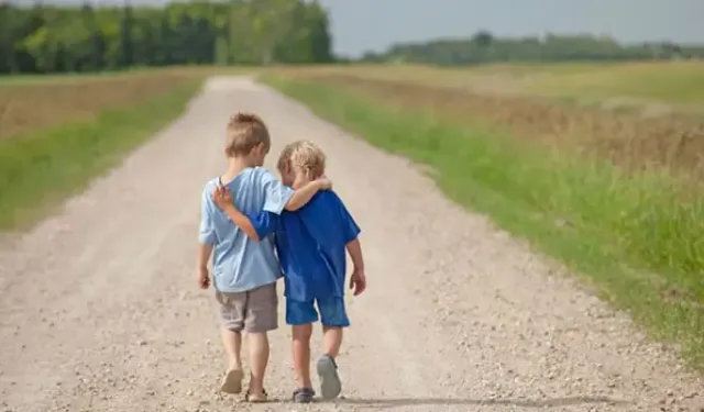 Aile ve arkadaş ilişkilerinin akademik başarı ve zihinsel performans üzerindeki etkileri
