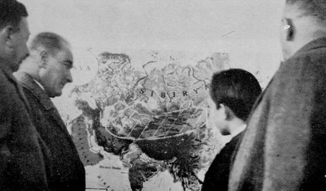 Orta Asya yerine Türkistan terimini kullanıyoruz