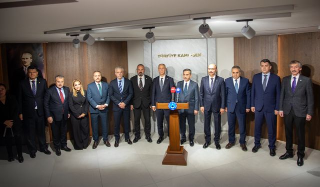 Türkiye ve KKTC çalışma hayatı ile kamu çalışanlarının hakları konusunda kapsamlı bir görüş alışverişinde bulunduk