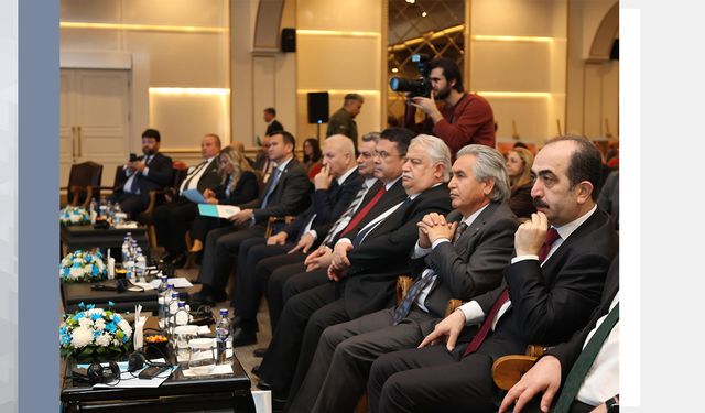 Prof. Dr. Yüksel Özgen, Türk Akademisinin 15. Yıl Dönümü Törenine Katıldı