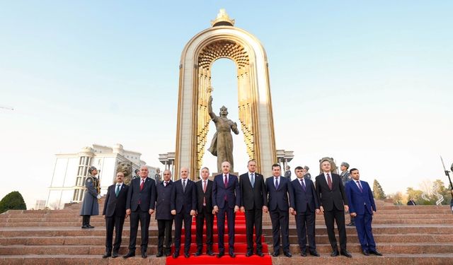 Yükseköğretim Kurulu Başkanı Erol Özvar Tacikistan’da