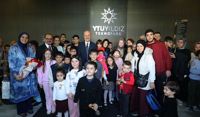 Yükseköğretim Kurulu Başkanı Özvar otizmli öğrencilerle bir araya geldi