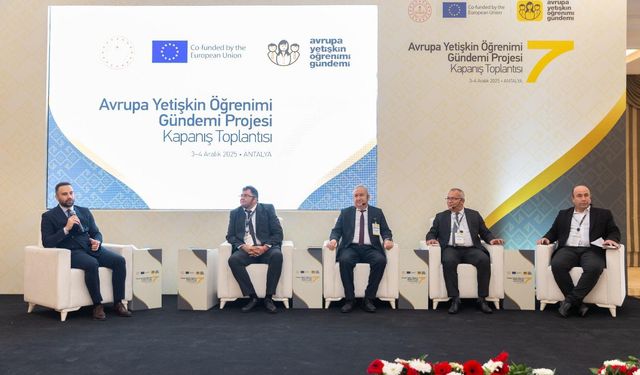 Atölye Çalışmaları ve Panel Oturumları Düzenlendi.