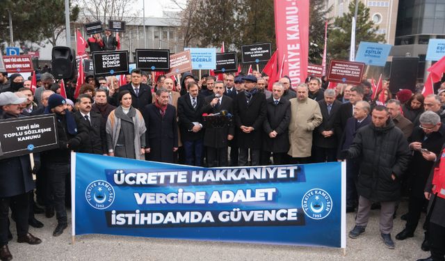 Ücrette Hakkaniyet Vergide Adalet İstihdamda Güvence istiyoruz!