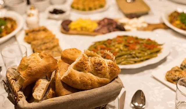 Bazen yemek yetişmez, bazen ev dağınık kalır, bazen yorgunluktan halsiz düşeriz