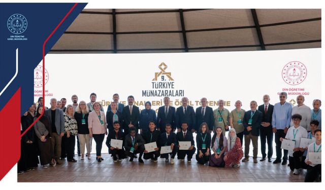 9. Türkiye Münazaraları Final Karşılaşmaları ve Ödül Töreni Yalova'da Gerçekleştirildi