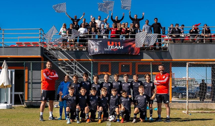 Beşiktaş U-11 Takımı’nın kalecisi Doruk Subaşıoğlu turnuvanın yıldızı oldu