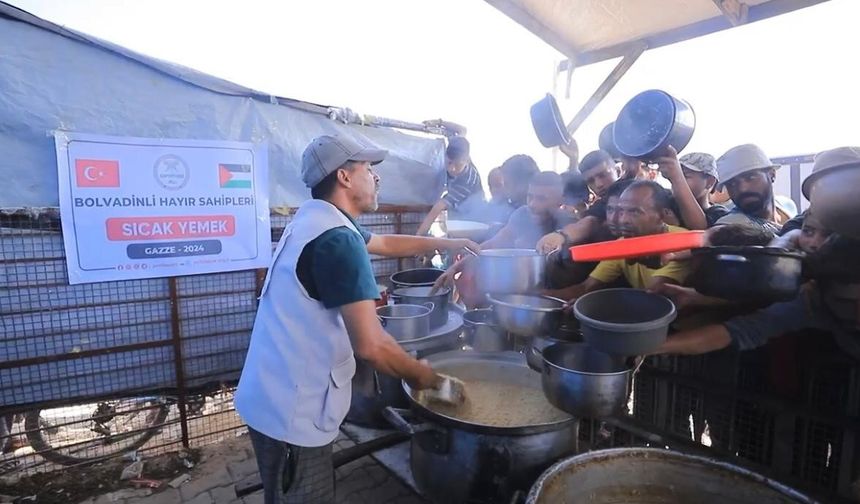 Bolvadinli hayırseverler Gazze’ye ulaştı