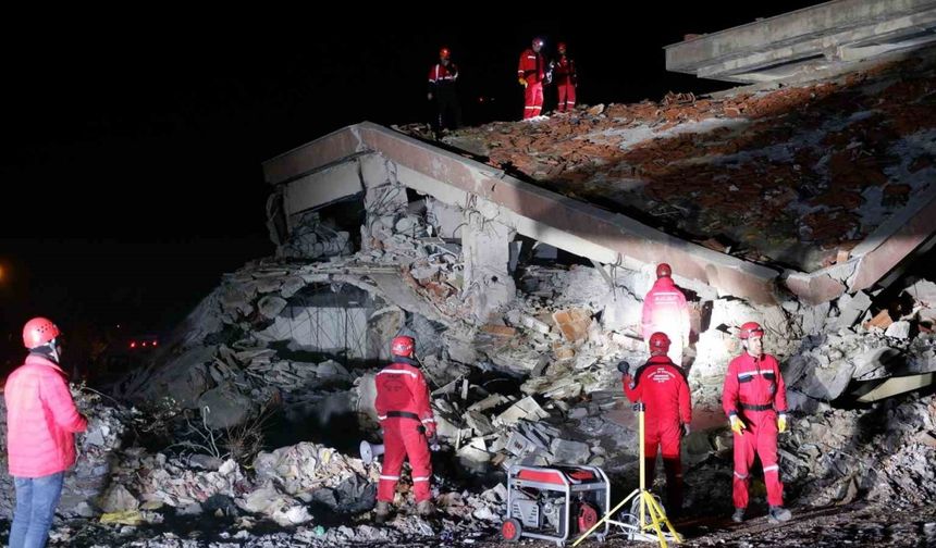 Muhtemel İstanbul depremine hazırlanan Edirne’de nefesleri kesen tatbikat