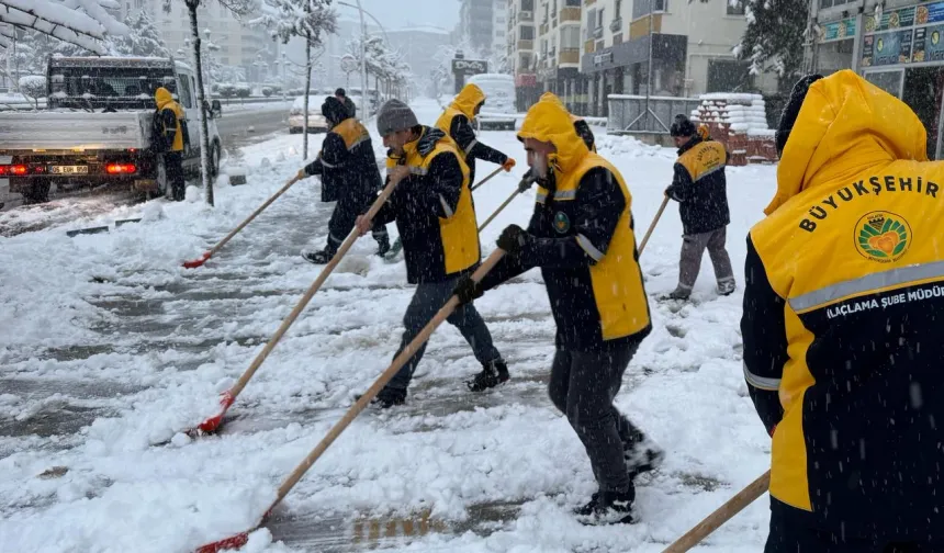 Maalatya'da kar mesaisi