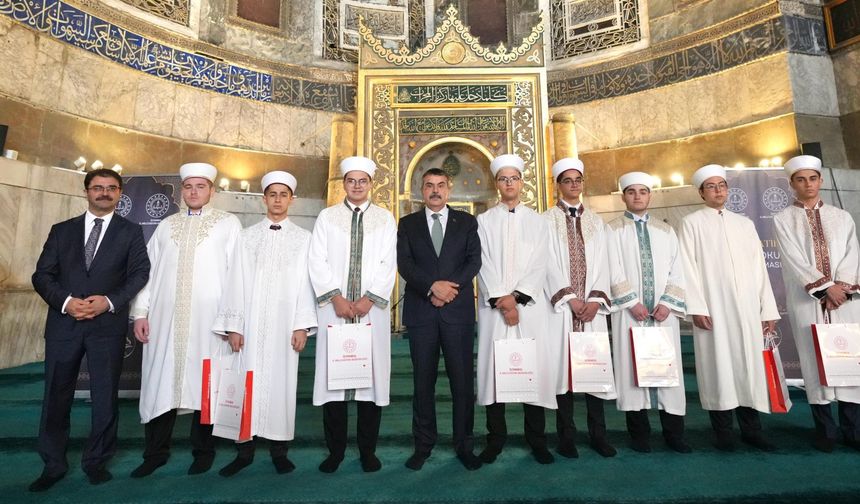 Genç Hatipler Hutbe Okuma Yarışması'