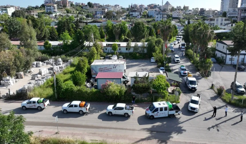 Adana Büyükşehir'den haşereyle yoğun mücadele