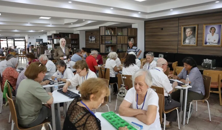 İlmek ilmek emek, kuşaklar boyu muhabbet