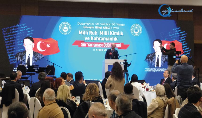 “Millî Ruh, Milli Kimlik ve Kahramanlık” şiir yarışmasının ödül töreni