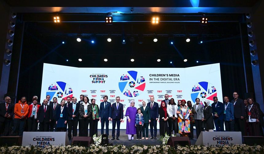 “Dijital Çağda Çocuk Medyası: Aileyi Güçlendirmek, Değerler İnşa Etmek