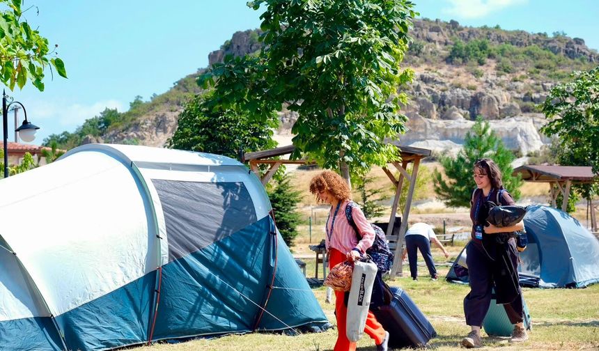 Gece olduğunda gökyüzü netleşir